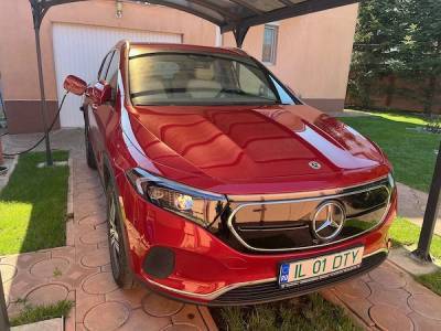 Mercedes EQA 300 4x4 electric, 50.000 km, 430 km autonomie, &icirc;n garanție, baterie 97%