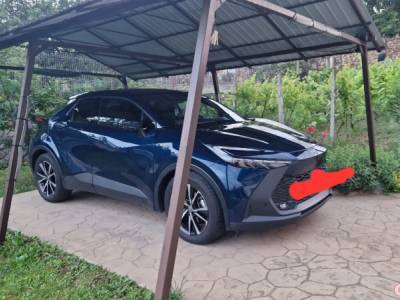 Toyota C-HR hibrid Dynamic 2025 2.0