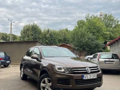 Vând Volkswagen Touareg 3.0 Diesel CASA