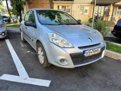 Vand Renault Clio 2009 benzina