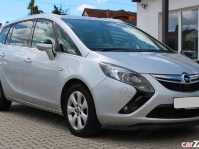 Opel Zafira 2.0diesel cu 7 locuri - Dublu Climatronic