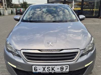 Peugeot 308 model 2015 mot 1.6 HDI 120 cp Euro 6