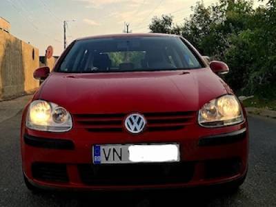 Vând Golf 5