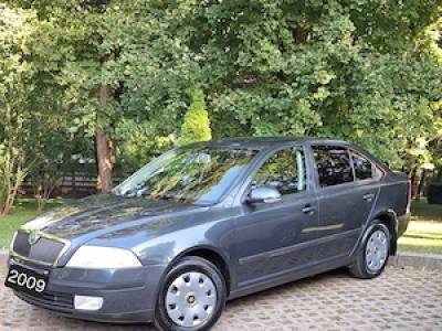 Skoda Octavia 1.6 benzina 2009 vind  schimb