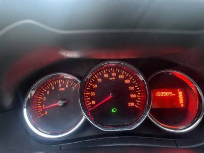 De v&acirc;nzare Dacia Duster 16 16v benzina an 2015