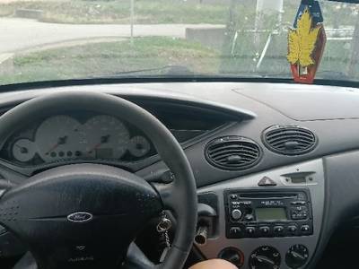 vand ford focus model 1