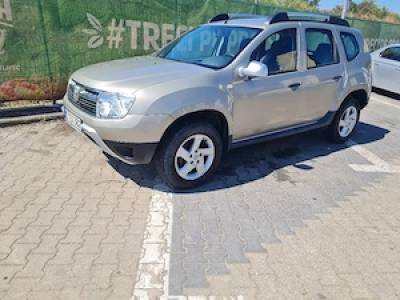 Vând Dacia Duster 1.5 dci