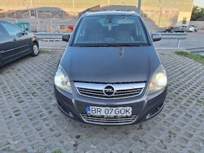 Opel zafira  1, 7 Cdti 125 cp  - 2011