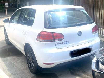 VW Golf