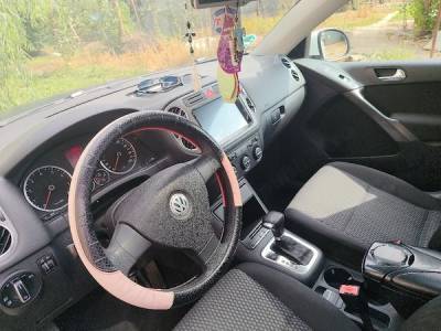 V&acirc;nd Schimb. Volkswagen Tiguan 4 Motion