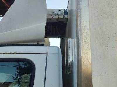 V&acirc;nd Renault master an fabricație 2008 frigorifica ,frigul funcționează,bena are 3.8m
