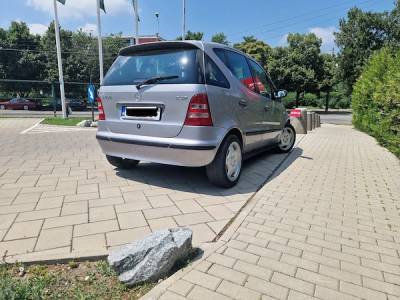 Vand mercedes a class benzina