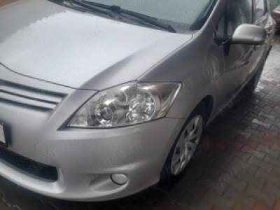 Toyota Auris 1,4 TD  90 cp 4 Pistoane