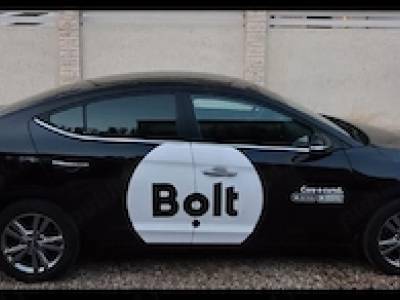 Vând hyundai elantra 2018 comfort,colant Bolt activ