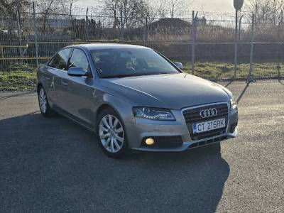 - AUDI A 4 2.0 Diesel - Cutie Automată - 2010 - In Stare Excelentă -