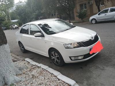 Skoda Rapid 2015
