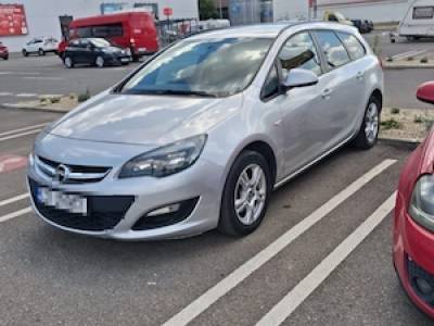 Vând Opel Astra J,An 2015,1671 cm3
