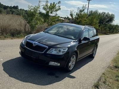 Skoda Octavia 2 Facelift - Euro 5 | Clima | Navi | Full opțiuni utile