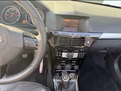 Vând Opel Astra H Cabrio, motorizare 1.9 diesel