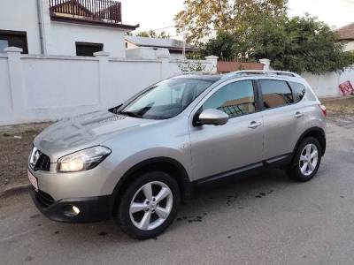 Nissan Qashqai 1,6DCi,131CP, 4X4 La Buton Decuplabil Panoramic,Camere 360,Full Dotari!!