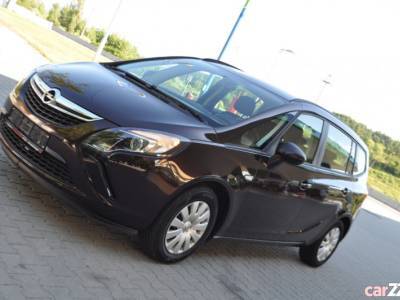Opel Zafira 1.4i -benzin