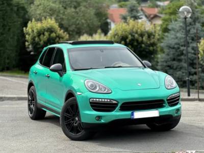 Porsche Cayenne gts