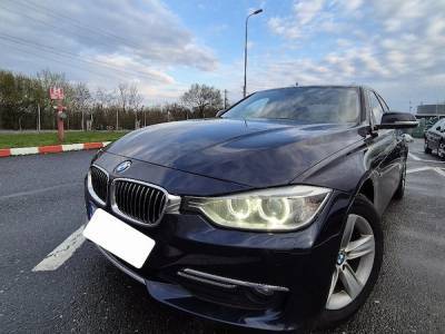 BMW seria 3 Luxury Line