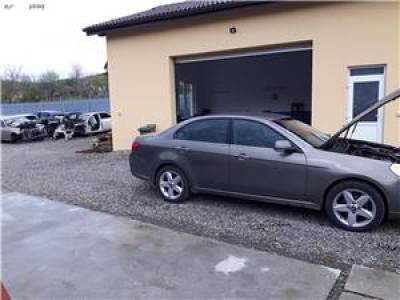 Dezmembrez Chevrolet epica