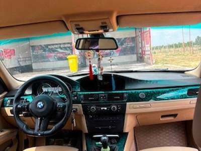 Bmw e90 facelift 320D 2011
