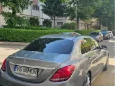 Mercedes c class /impecabil/km reali
