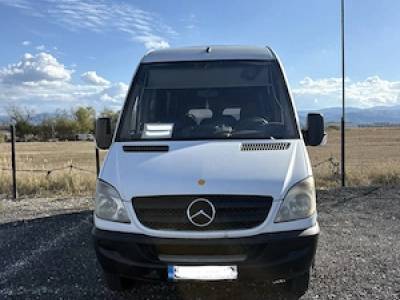 Microbuz Mercedes-Benz Sprinter