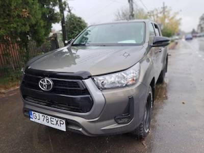 Toyota Hilux 4x4 an 24.300km, 2.4D-150Cp, 160.000 lei, utilitara