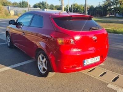 Vând Kia Ceed 1.6 tdi .2  km